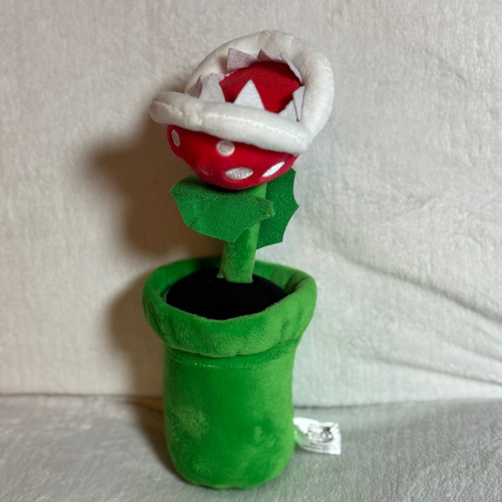 Super Mario‎ Sanei All Star Collection Piranha Green and Red Plant 9 inch Plush